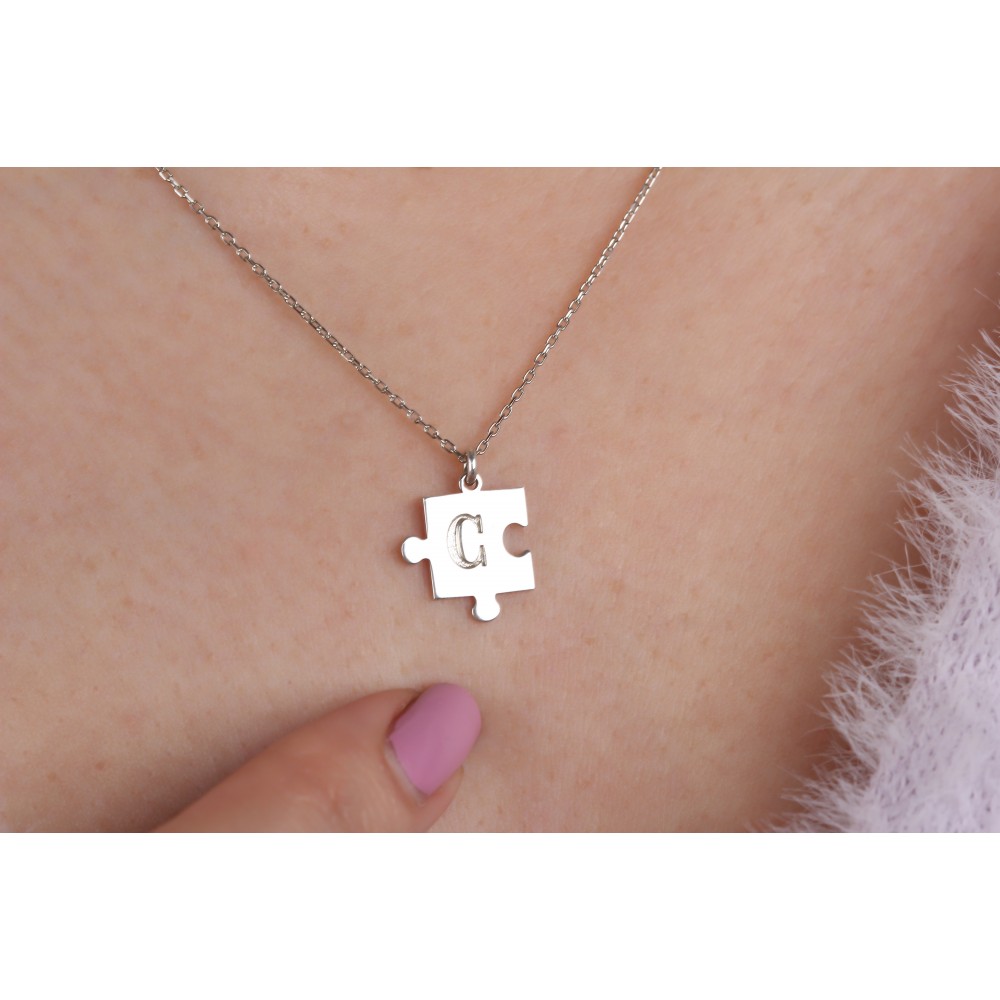 Glorria Kişiye Özel Harfli Puzzle Gümüş Kolye Glorria Kişiye Özel Harfli Puzzle Gümüş Kolye