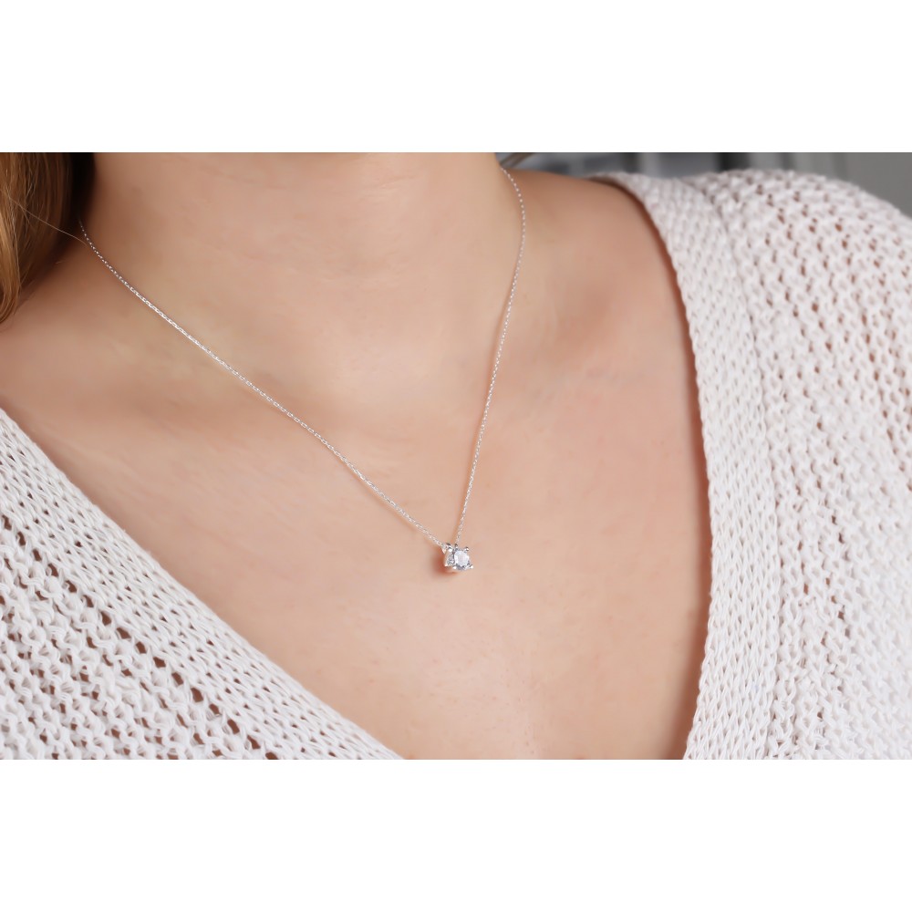 Glorria Gümüş Tektaş Kolye, Küpe, Çiçekli Hediye Seti - DT0213KL-HS Glorria Gümüş Tektaş Kolye, Küpe, Çiçekli Hediye Seti - DT0213KL-HS