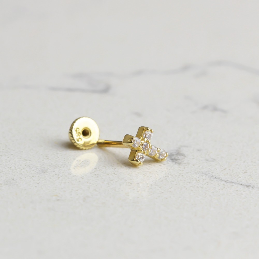 Glorria Altın Haç Helix Piercing Glorria Altın Haç Helix Piercing