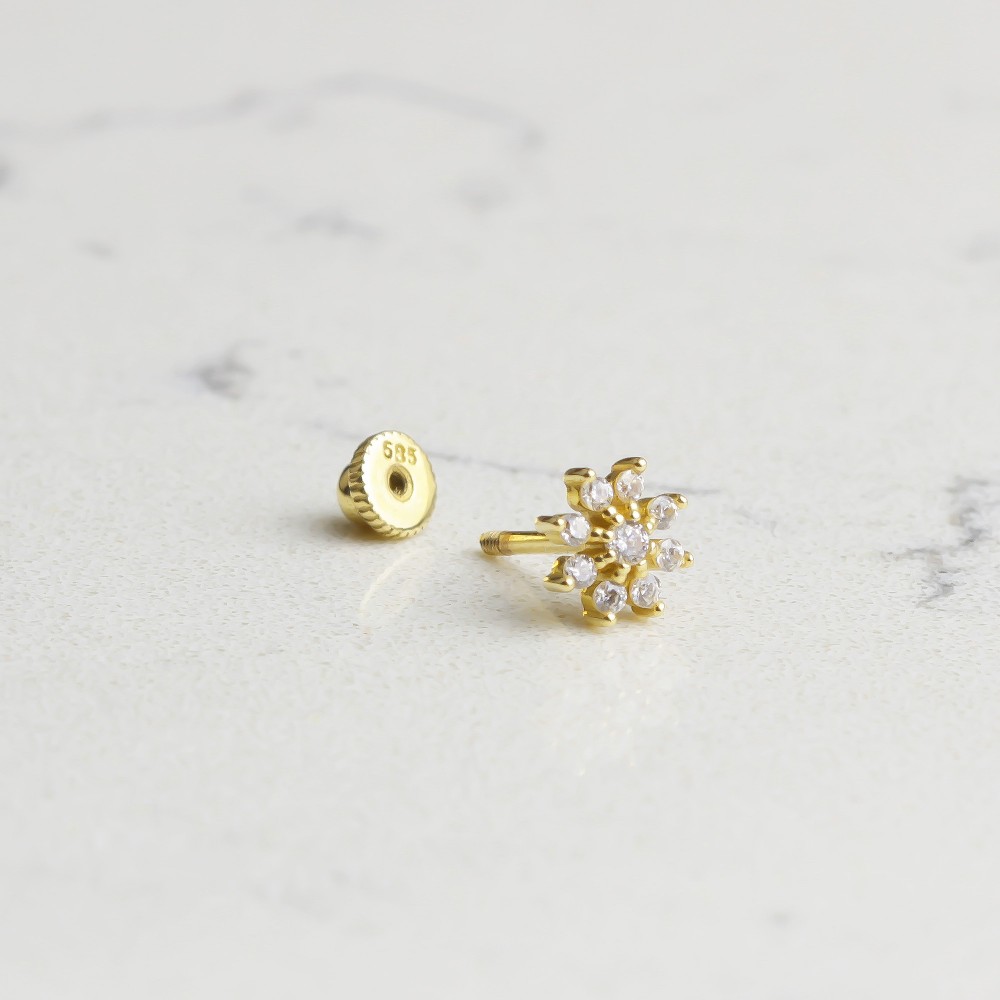 Glorria Altın Çiçek Helix Piercing Glorria Altın Çiçek Helix Piercing