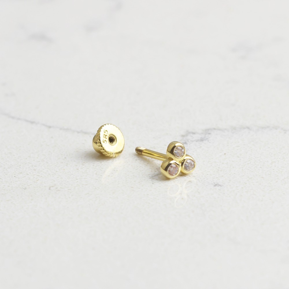 Glorria Altın Üç Taş Helix Piercing Glorria Altın Üç Taş Helix Piercing