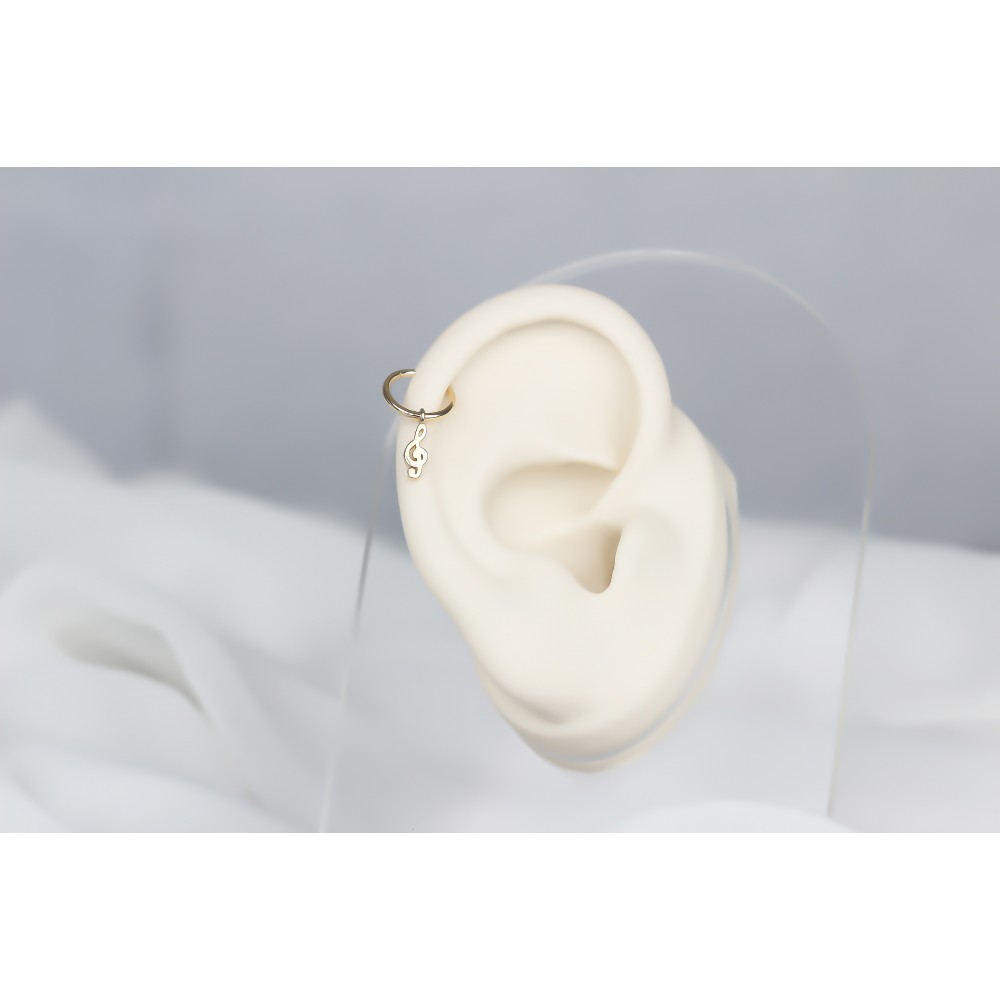 Glorria Altın Sol Anahtarı Halka Piercing Glorria Altın Sol Anahtarı Halka Piercing