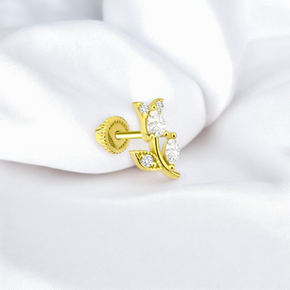 Glorria Altın Çiçek Helix Piercing Glorria Altın Çiçek Helix Piercing