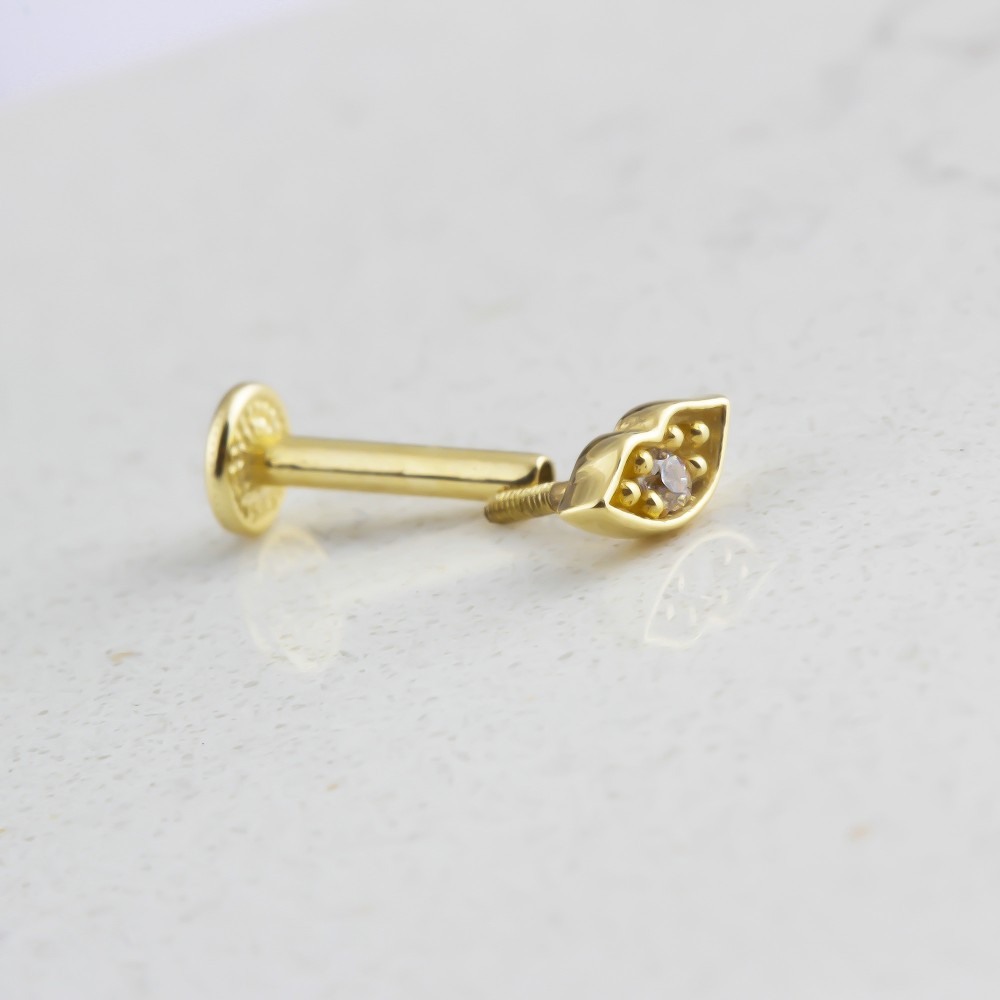 Glorria Altın Dudak Tragus Piercing Glorria Altın Dudak Tragus Piercing