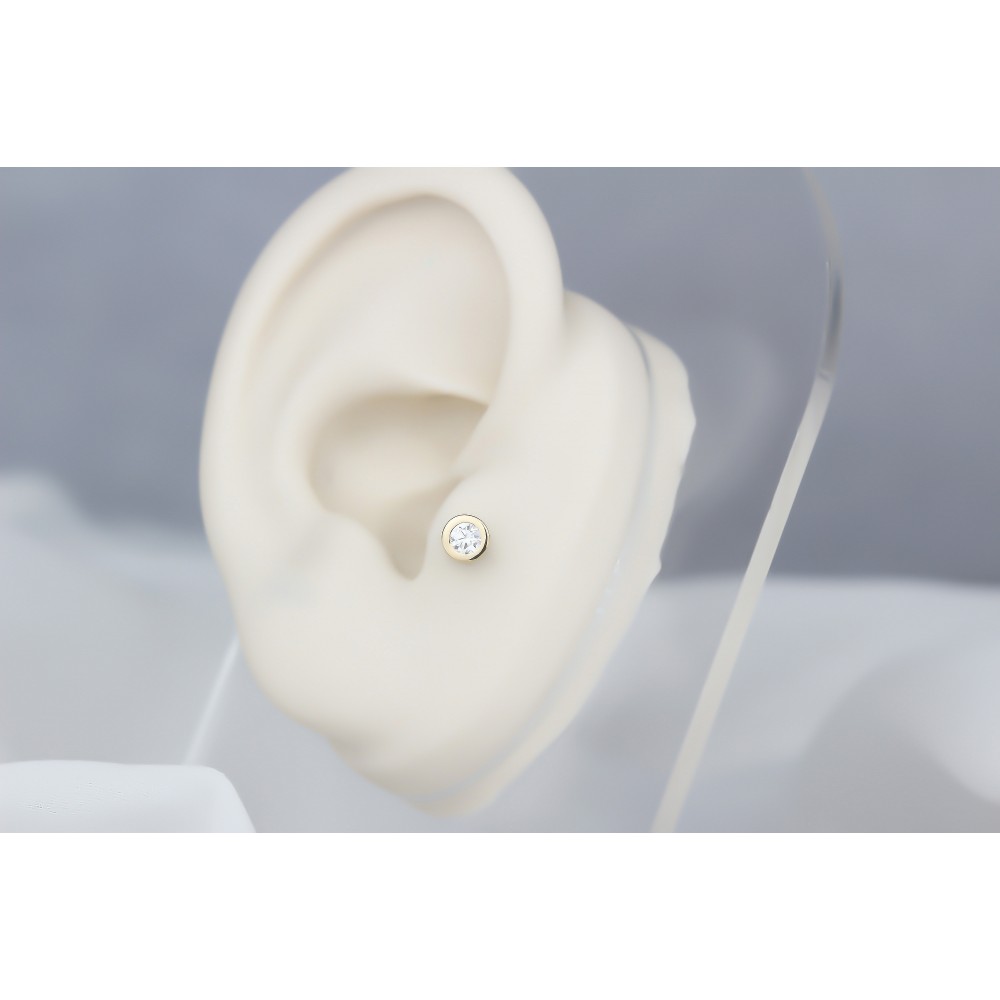 Glorria Altın Tektaş Tragus Piercing Glorria Altın Tektaş Tragus Piercing