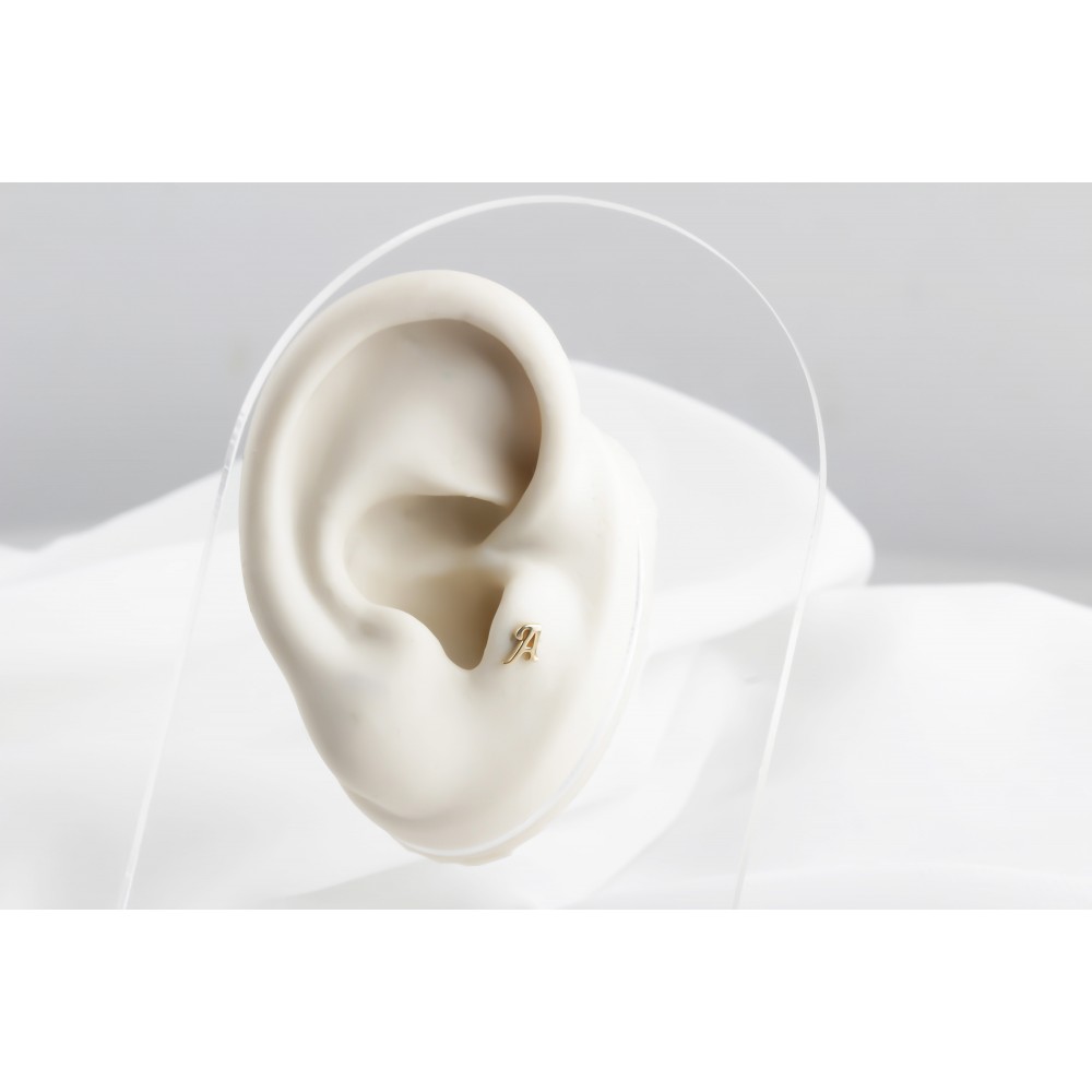 Glorria Altın A Harfi Tragus Piercing Glorria Altın A Harfi Tragus Piercing