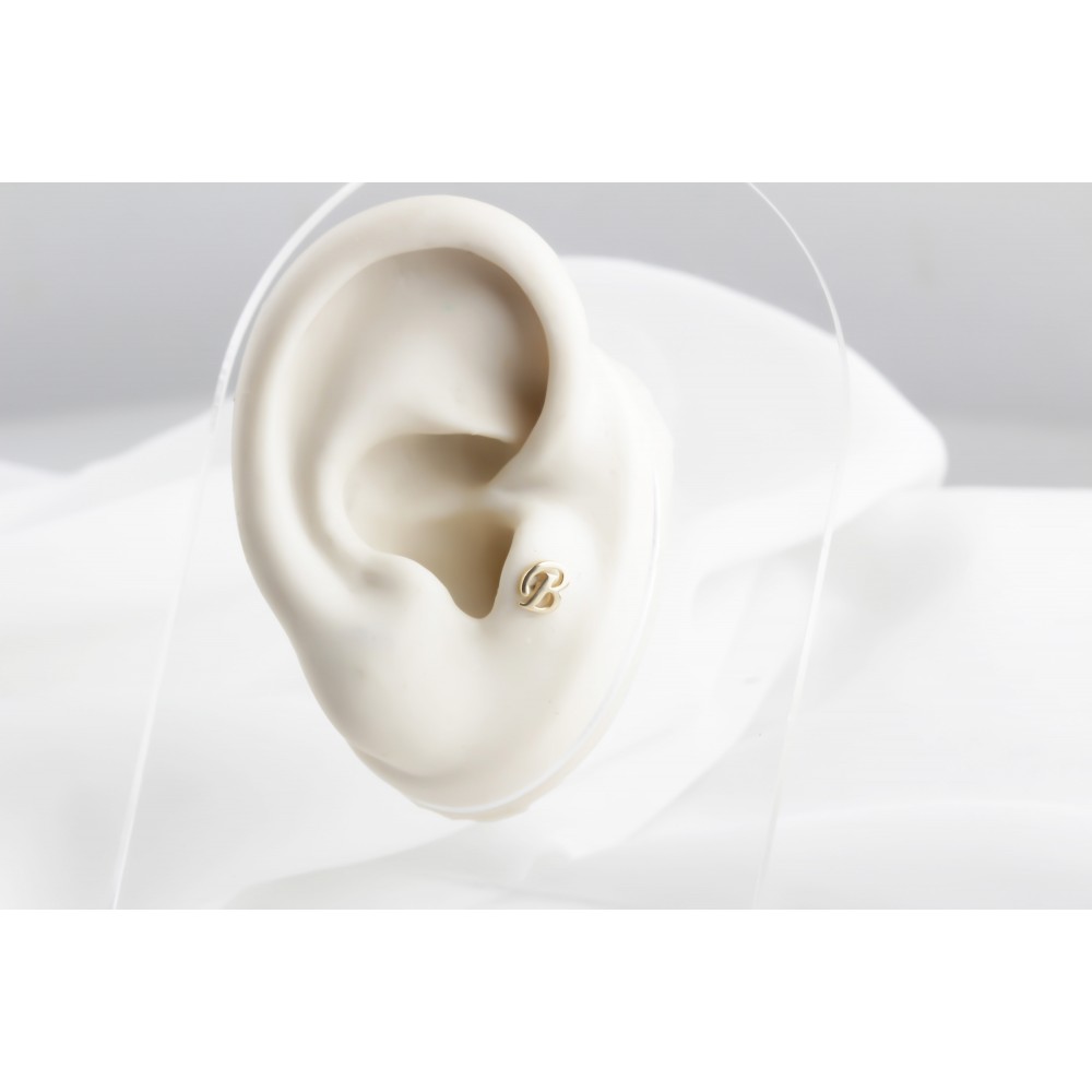 Glorria Altın B Harfi Tragus Piercing Glorria Altın B Harfi Tragus Piercing
