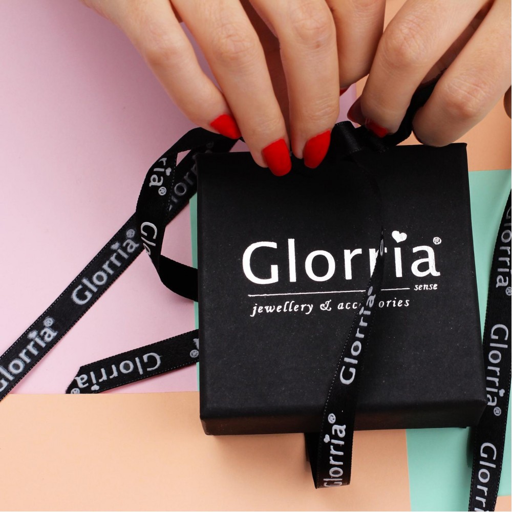 Glorria Kişiye Özel İsimli Doğum Taşlı Gümüş Bileklik Glorria Kişiye Özel İsimli Doğum Taşlı Gümüş Bileklik
